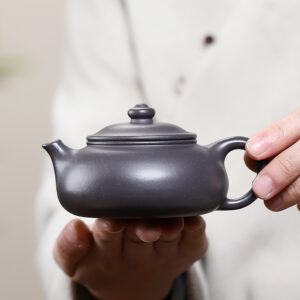 ẤM TỬ NÊ HÀN GIANG