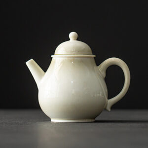 ẤM SỨ SÀI THIÊU DÁNG LÊ HÌNH