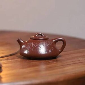 ẤM TỬ NÊ THẠCH BIỀU KHẮC TRÚC