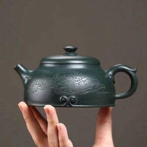 ẤM MẶC LỤC NÊ CHÍ TÔN BẢO