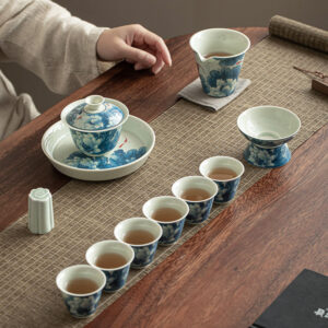 BỘ KHẢI CHÉN SỨ MEN ĐẤU THÁI VẼ SEN