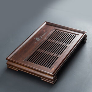 KHAY TRÀ TRE HUN KHÓI LONG MÃ