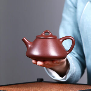 ẤM TỬ NÊ THẠCH BIỀU TỬ DÃ