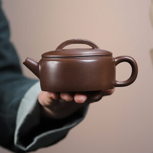 ẤM TỬ NÊ HÁN NGOÃ