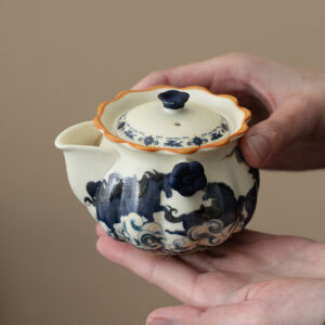 ẤM TRÀ BẢO BÌNH MÃ ĐÁO THÀNH CÔNG